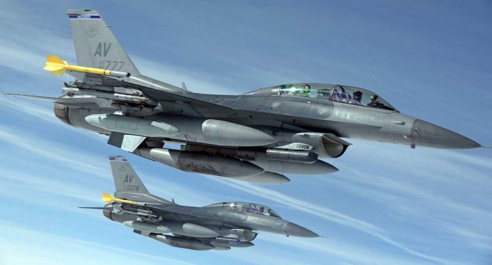 Болгария не намерена атаковать Россию истребителями F-16 – министр обороны