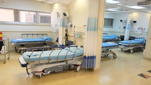 Забастовка медсестер: 1000 операций отменили, слово за судом