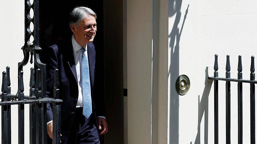 Британский министр финансов Хаммонд подал в отставку