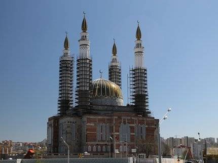 Радий Хабиров: В Уфе возобновилось строительство соборной мечети