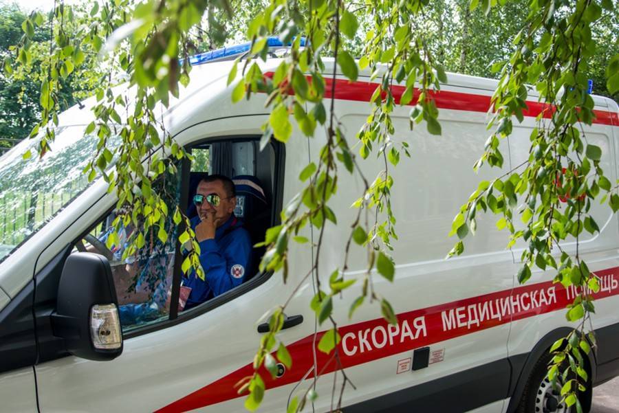 В Дагестане опрокинулся грузовик с военными
