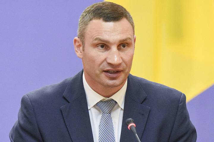 В Администрации Зеленского призывают не политизировать увольнение Кличко - МК