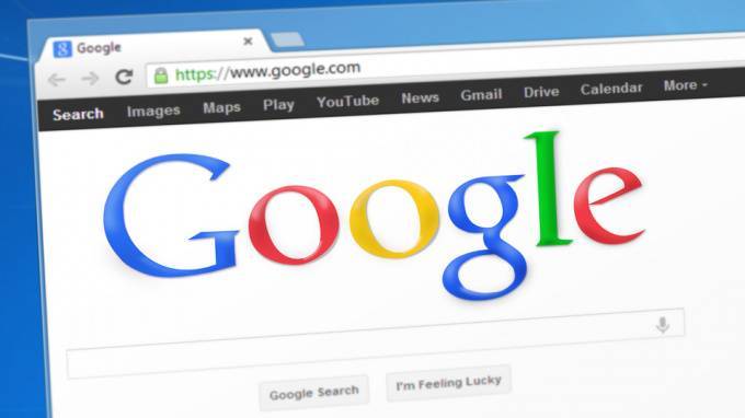 Google оштрафовали за рекламу о написании дипломных работ
