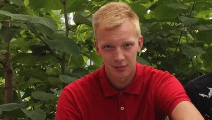 В Брянске 19-летнего парня зарезал обиженный собутыльник