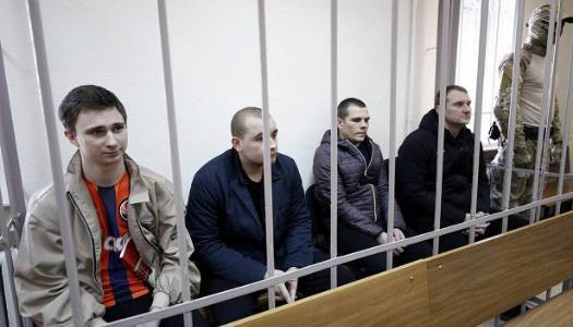 Київ анонсував звільнення затриманих Росією моряків