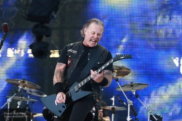 Гитарист «Кино» ответил Metallica и исполнил песню Enter Sandman