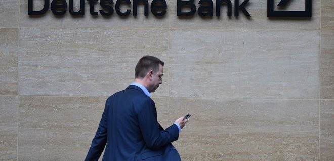 Deutsche Bank сообщил о миллиардных убытках