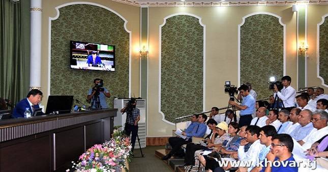 Специальная совместная комиссия Таджикистана и Кыргызстана изучает ситуацию в Ворухе