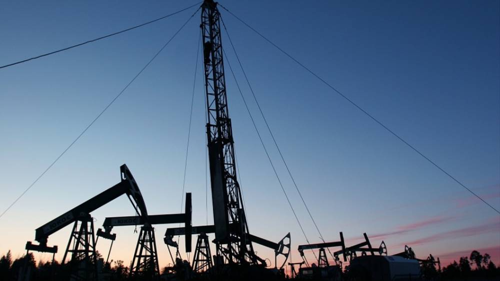Американская ExxonMobil потребовала у Москвы права добывать нефть России