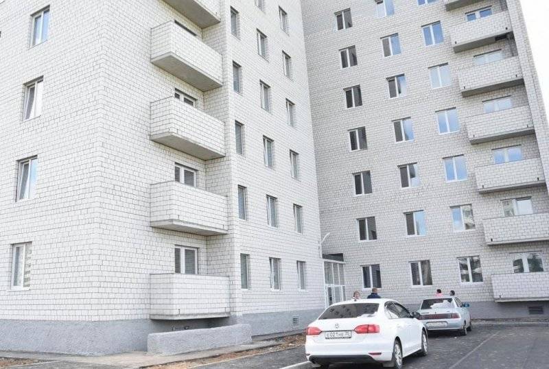 Путин потребовал разработать меры по обеспечению сирот жильем в срок