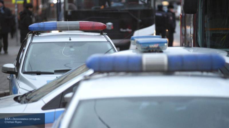 Два пассажира такси погибли после аварии с участием большегруза в Петербурге