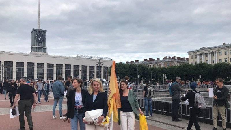 Петербуржцы на «Яндекс. Пробках» негодуют из-за митинга оппозиции
