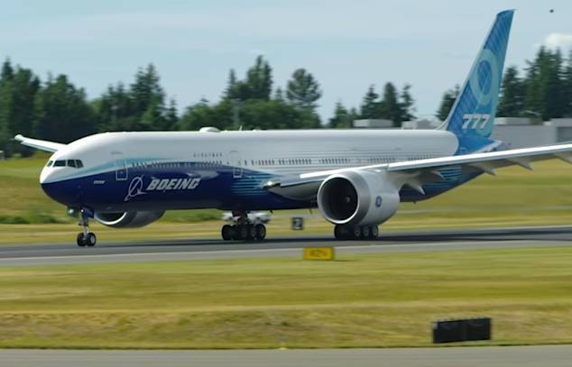 Boeing вновь перенес первый полет модели 777X из-за проблем с двигателем