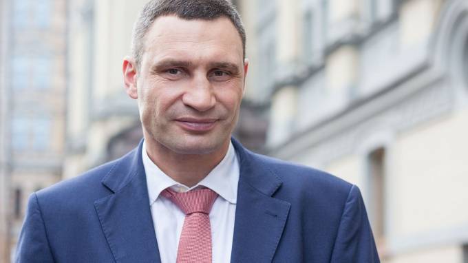 Зеленский попросил правительство Украины уволить с поста мэра Киева Кличко