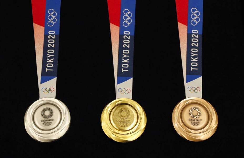 Представлен дизайн медалей Олимпиады в Токио