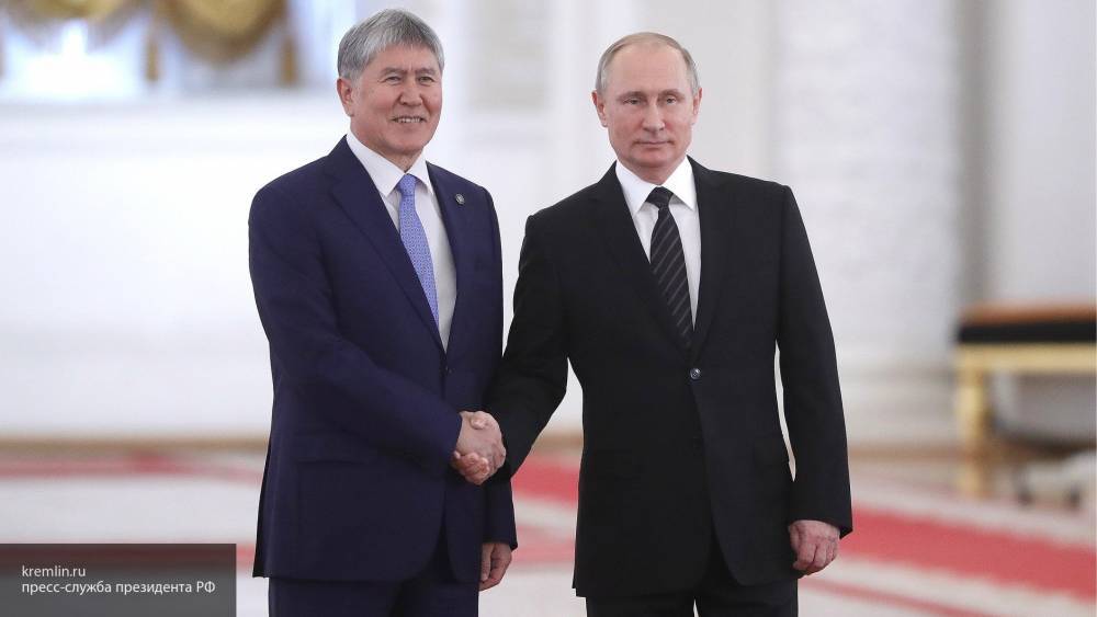 Владимир Путин и Алмазбек Атамбаев встретились в Москве