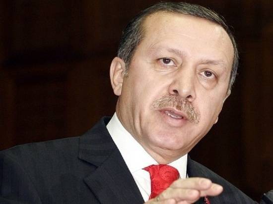 Советник Эрдогана опроверг сообщения о его смерти