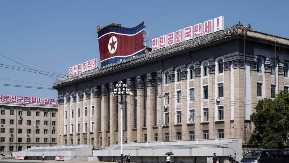 Корея в боевой готовности: С территории КНДР полетел "неопознанный" снаряд