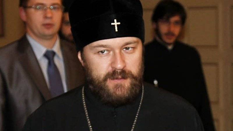 Иларион похвалил Зеленского за невмешательство в дела церкви