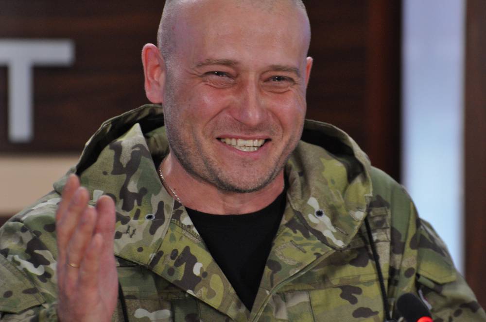 Ярош создает на Украине свои военные формирования, не поставив в известность президента Зеленского