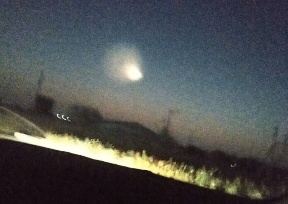 Необычное явление в небе сняли на видео жители Шымкента (видео)