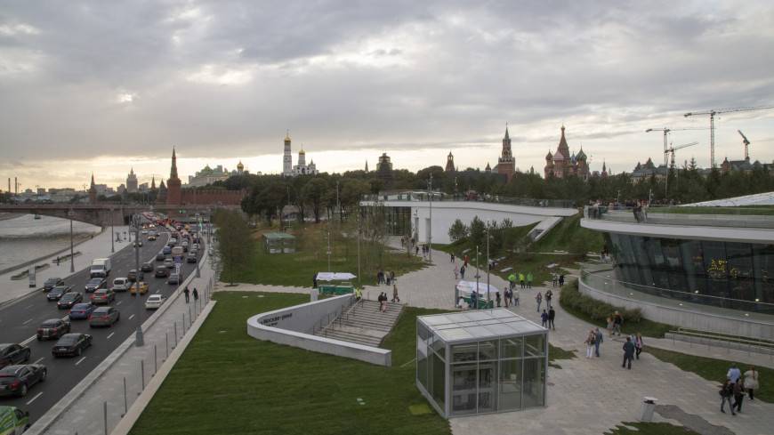 Президент Сербии назвал парк «Зарядье» лучшим в Европе