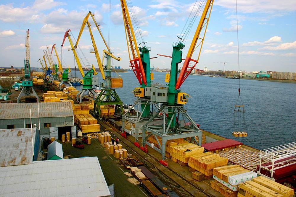 Грузооборот портов Астраханской области в I полугодии вырос на 17,7%