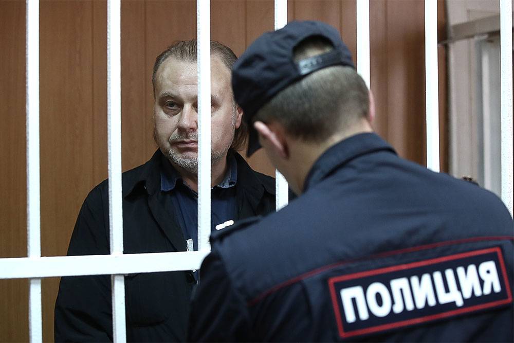 Суд в Москве приговорил бывшего заместителя главы ФСИН Коршунова к семи годам колонии