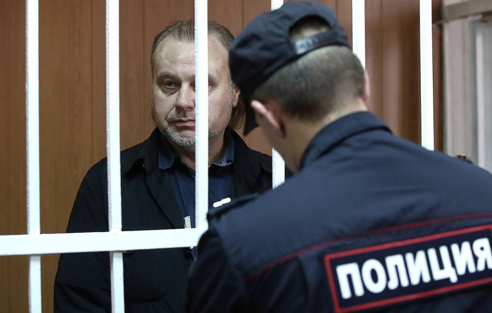 Суд признал виновным в мошенничестве экс-замдиректора ФСИН Коршунова