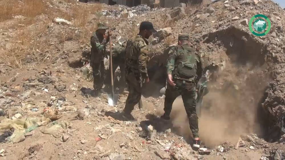 Сирийские военные нашли тайный склад боевиков в районе Дейр-эз-Зора