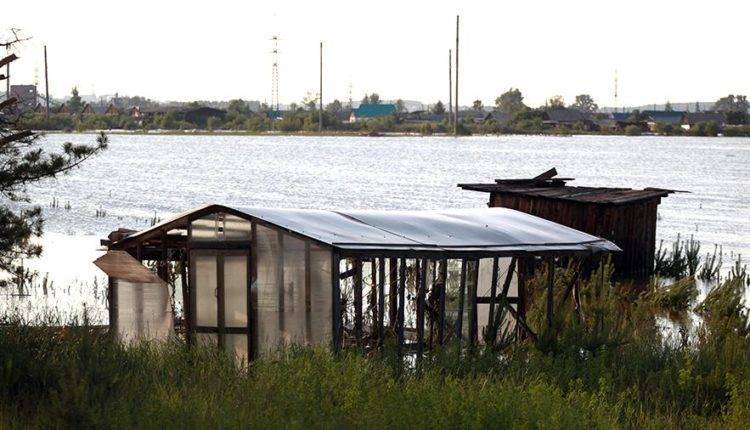 МЧС сообщило об отсутствии отрезанных водой населенных пунктов в Иркутской области