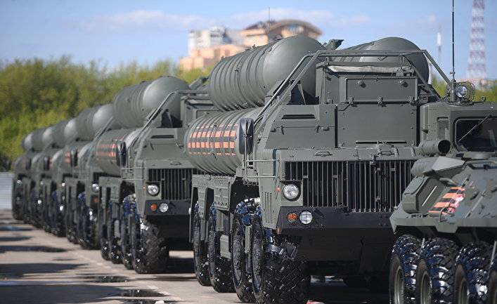 Info (Чехия): подорвет ли система С-400 единство НАТО? США угрожают Турции санкциями