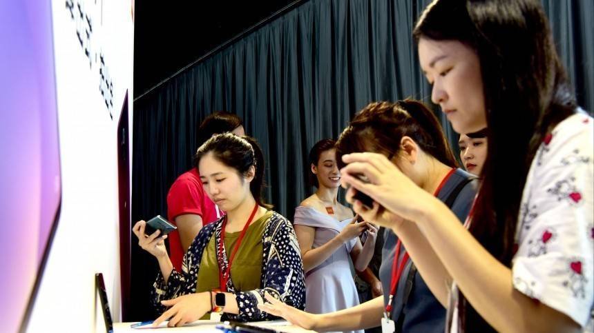 Видео: Китайский Xiaomi назвал цена на смартфоны линейки CC