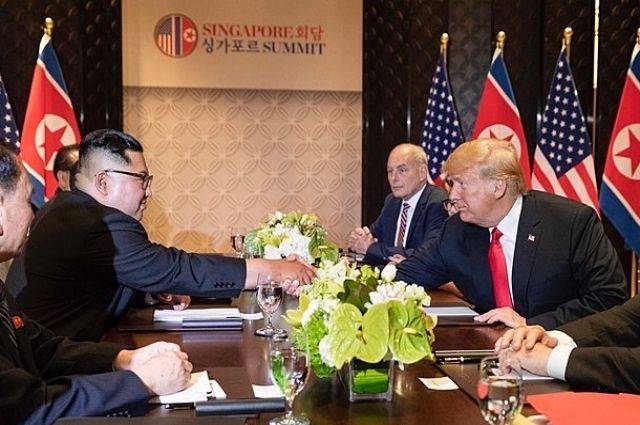 Трамп ожидает новой встречи с Ким Чен Ыном