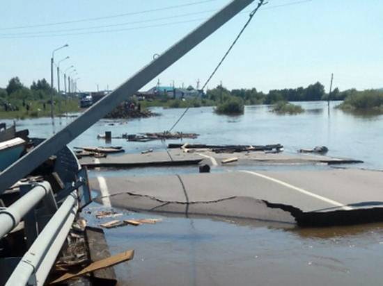 В зоне затоплений в Иркутской области возникла опасная проблема