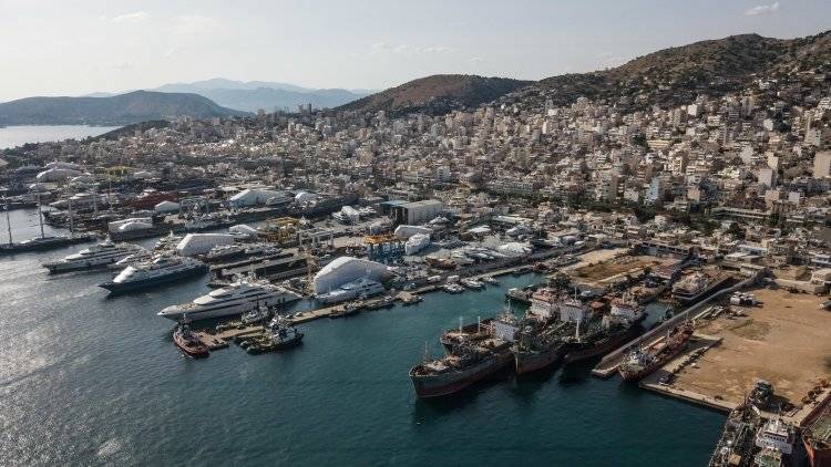 Греция не будет запрещать швартовку кораблей ВМФ РФ в своих портах