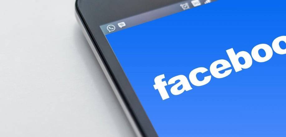 Facebook оштрафовали на 2 млн евро