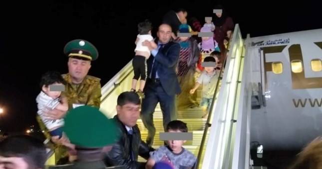 Семья или детдом: на днях решится судьба детей, возвращенных в Таджикистан из Ирака
