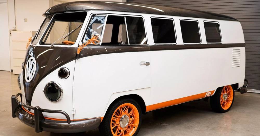 Volkswagen превратил микроавтобус 1962 года в&nbsp;электрический концепт