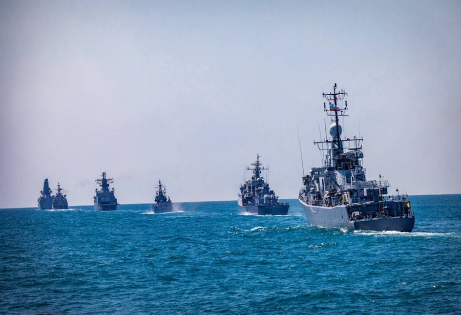 Черноморский флот следит за кораблями НАТО в Черном море