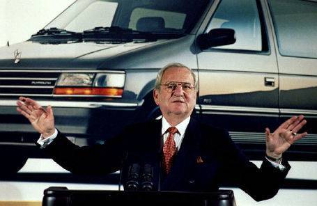 В США умер экс-глава концернов Ford и Chrysler