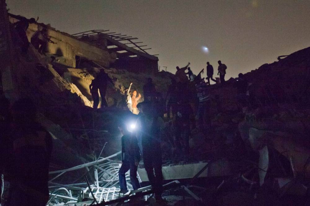 Центр содержания мигрантов близ Триполи подвергся ракетному обстрелу, не меньше 40 человек погибли