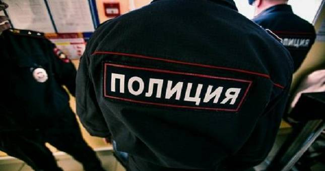 Полицейских в России осудили за издевательство над мигрантами