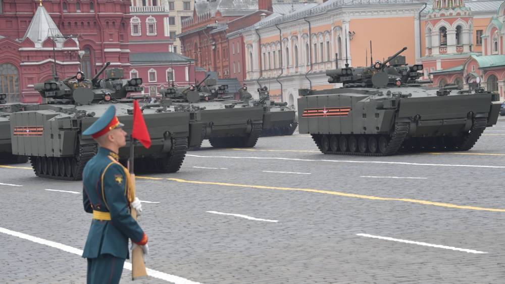 Отметим с размахом: Кремль разошлет по столицам пригласительные на юбилей Победы