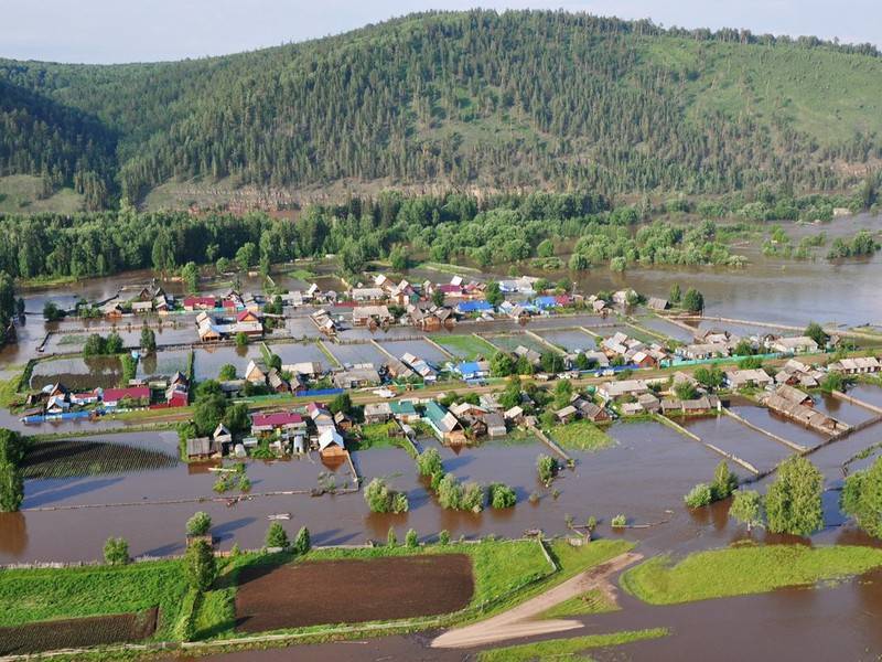 МЧС подтвердило гибель 20 человек во время паводка в Иркутской области