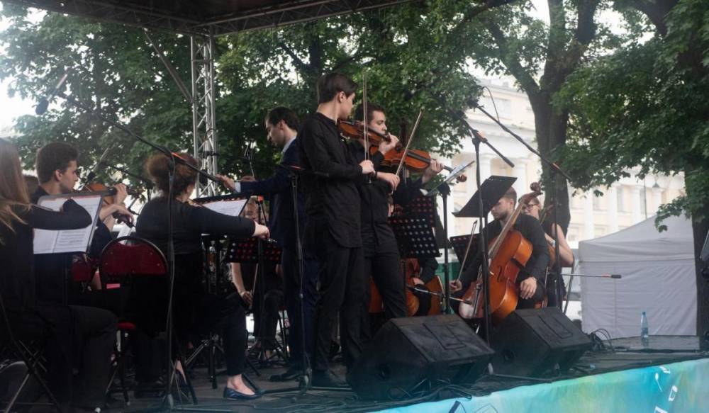 В Петербурге стартует фестиваль «Скрипка на Невском»
