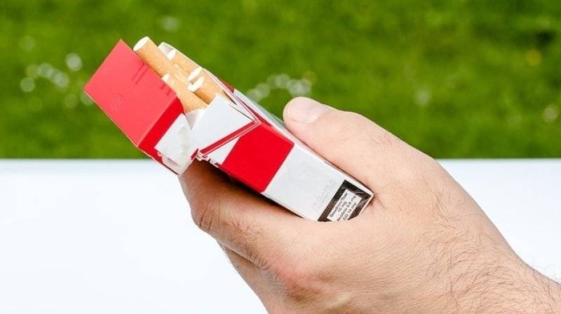 Защитники прав курильщиков помогут подтопленцам, которым отказал в табаке губернатор