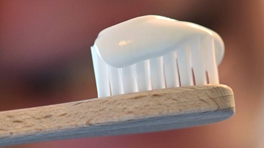 Какие зубные пасты токсичны и вредны для здоровья