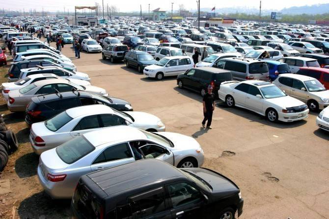 Рынок автомобилей с пробегом в 1 полугодии снизился на 1,4%