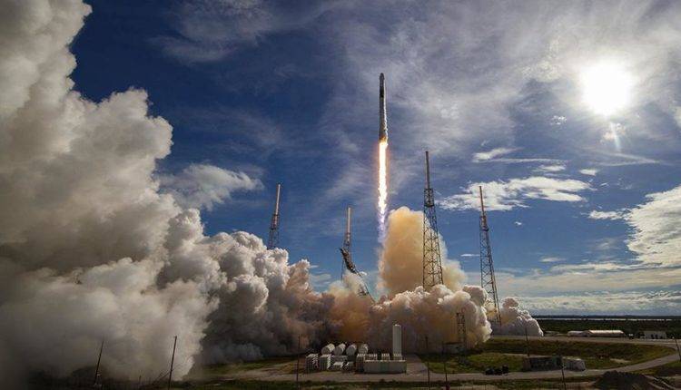 Запуск Crew Dragon с экипажем к МКС отложен до декабря